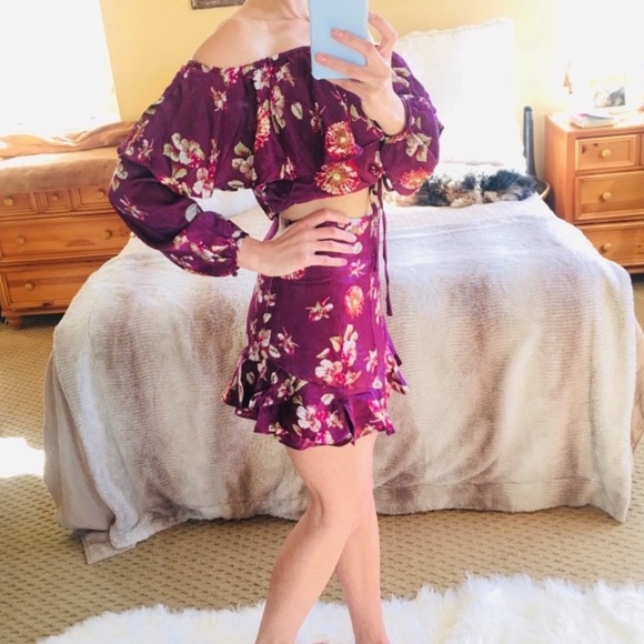 Dresses & Skirts - Flirty Floral Ruffle Purple SKIRT SET